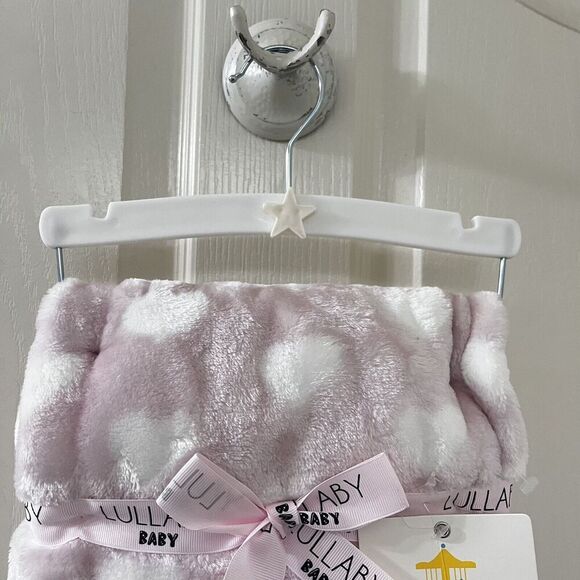 Lullaby Baby Pink Heart Print Luxury Velvet Baby Blanket Lovey 30 in x 40 in - Picture 2 of 13